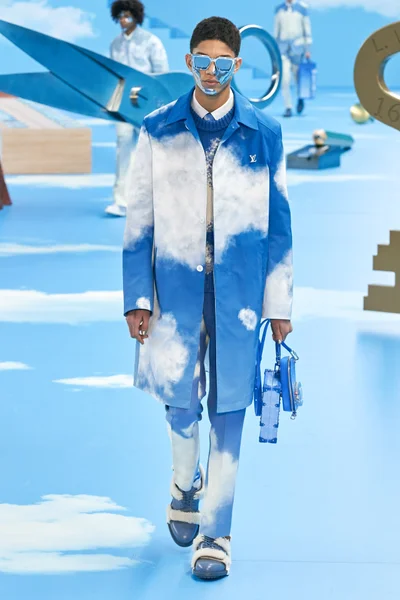 Look 51